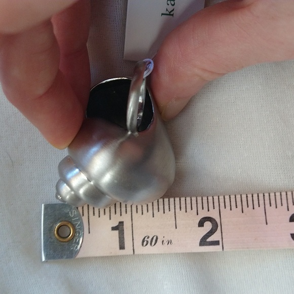 Kate Spade under the sea silver statement ring in size 5 NWT - Picture 4 of 4
